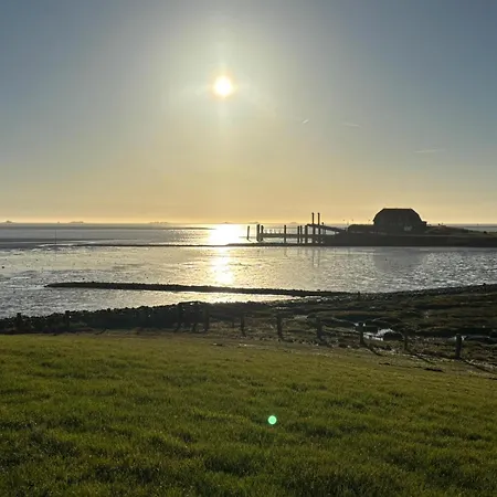 Godewind Apartment *